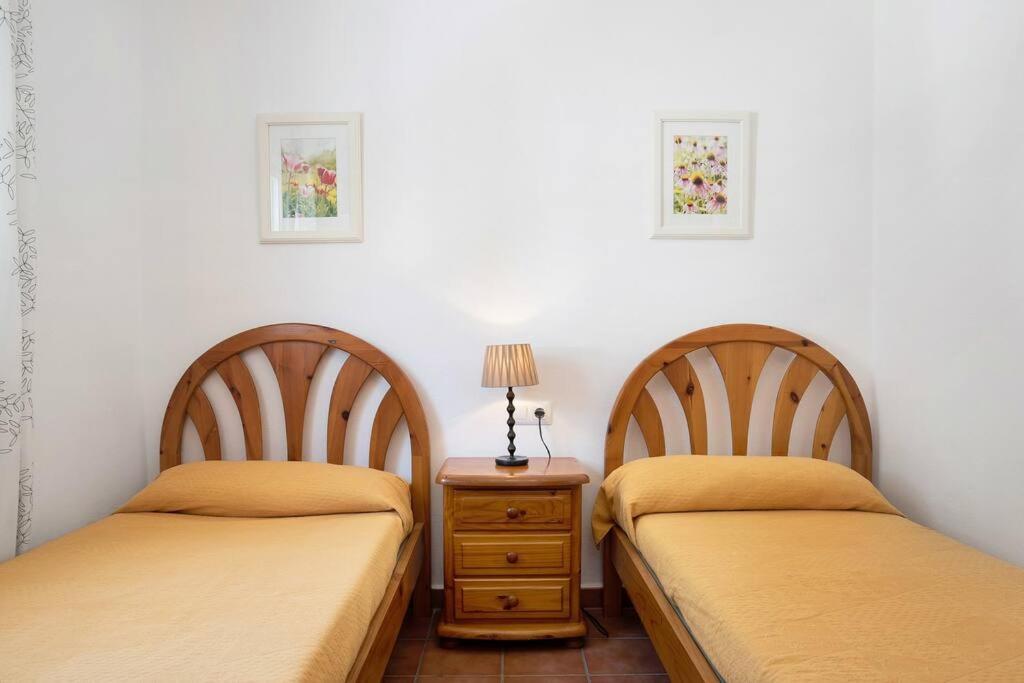 Poniente Villa Roche Luaran gambar